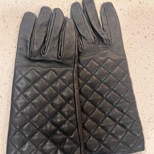 J Crew Elegant Black Quilted Leather Gloves